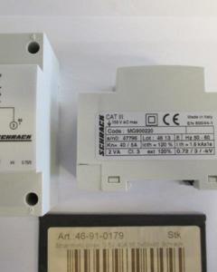 Current transformer dinsk. 0-5V 40 A 35,5x58x85 Schrack